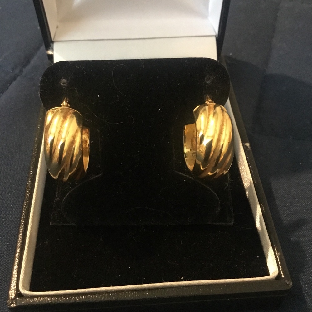 Vintage Italian 18K Yellow Gold Twisted Wide Hoop Earrings